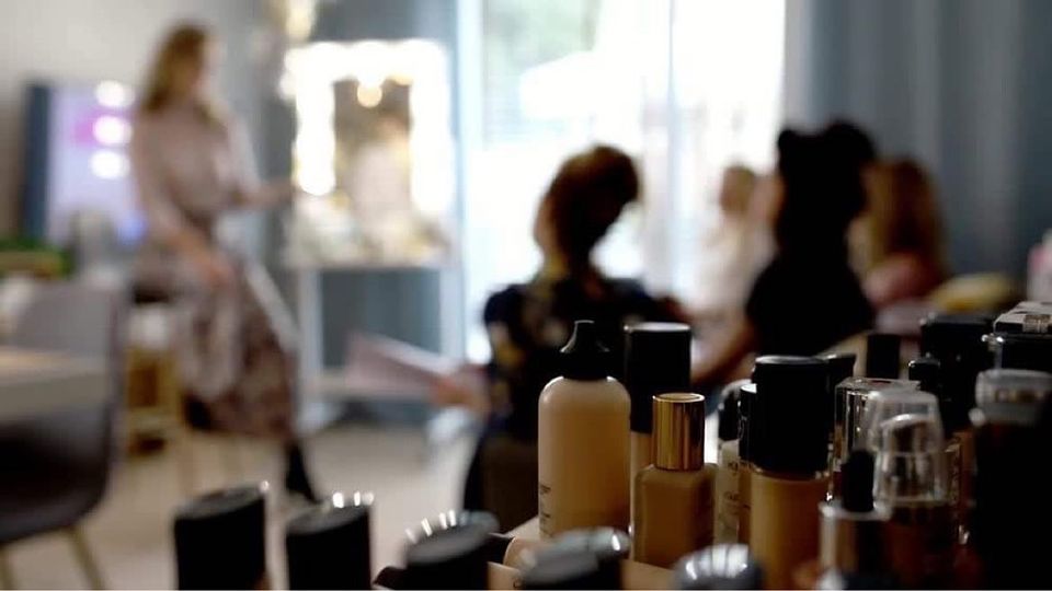 Meet Your Skincare Expert!
