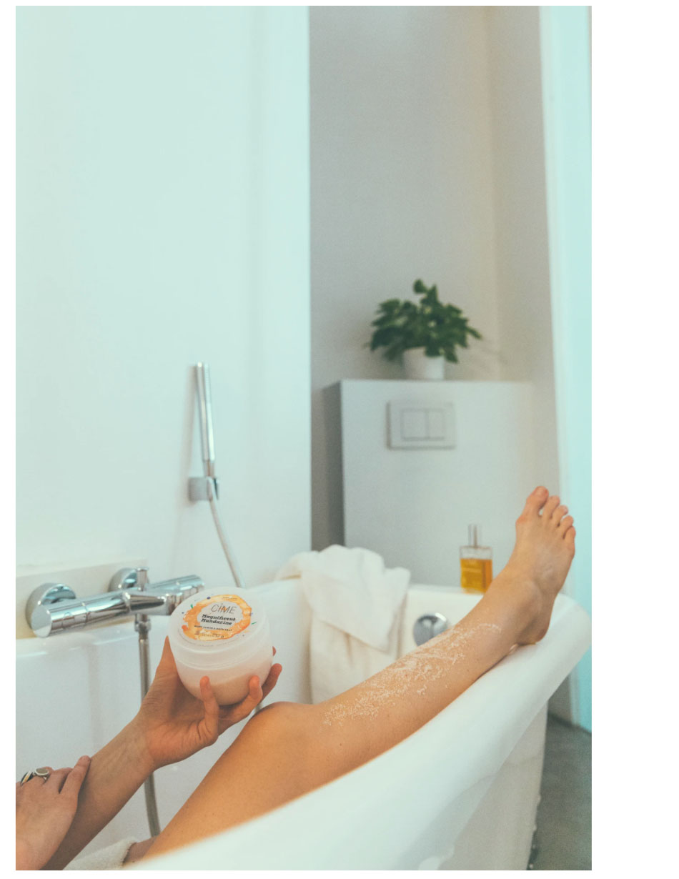 CÎME Magnificent Mandarine | Body scrub & bath salt 450g